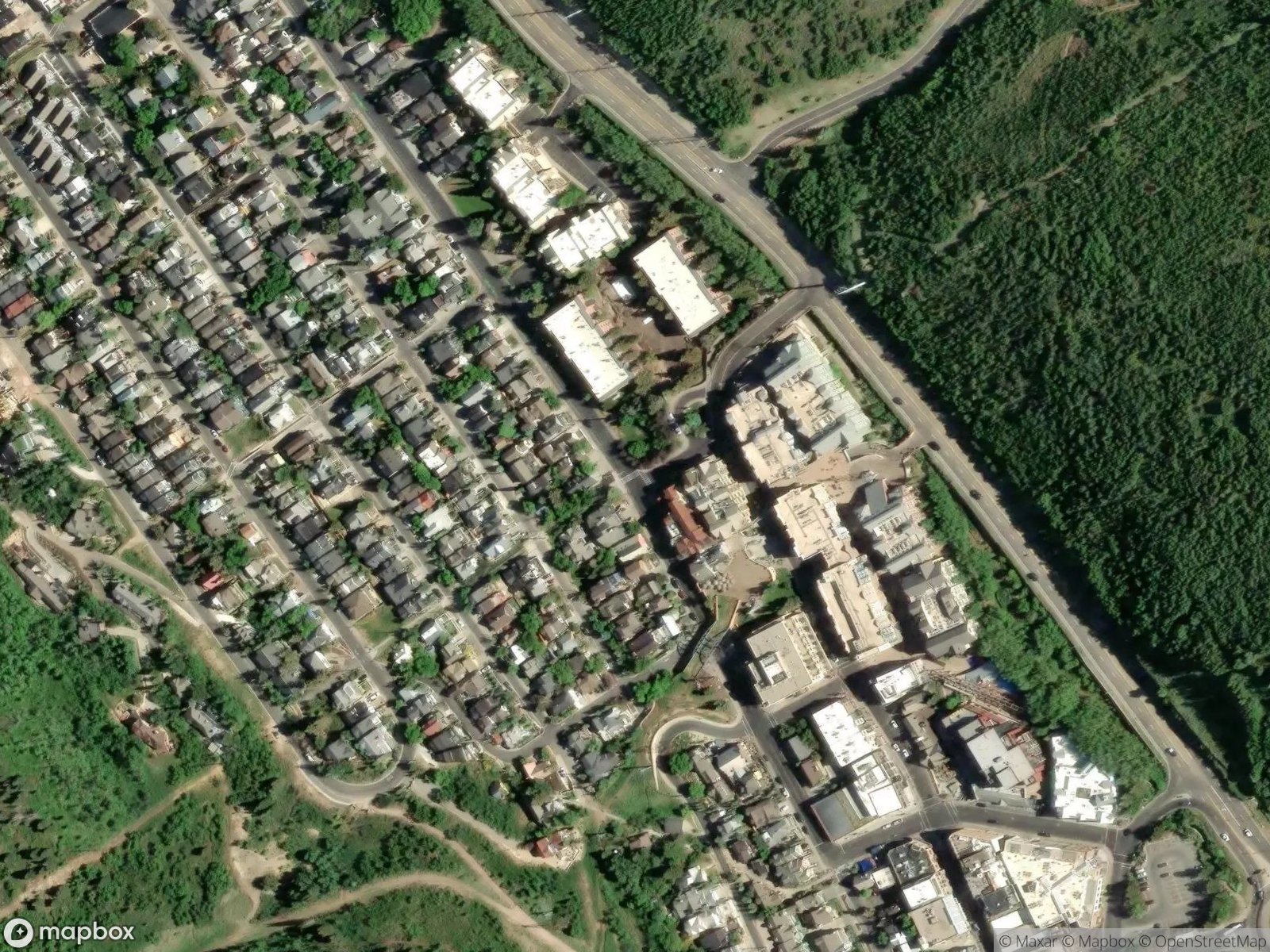 9th St and Park Ave Park