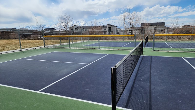 Alma Leonhardt Park photo 3