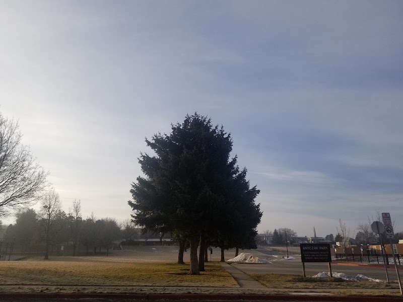 Antczak Park photo 3