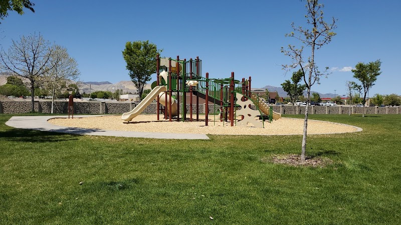 Autumn Hills Park photo 3