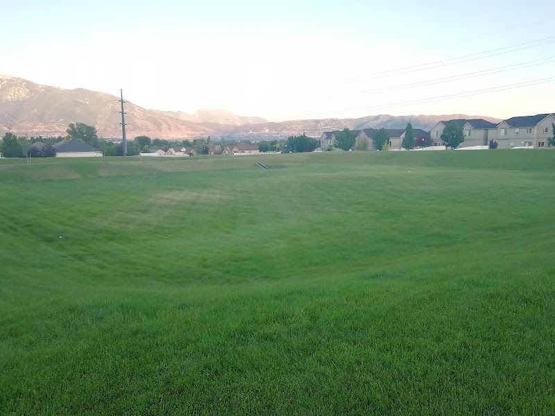 Beckstead Park photo 3