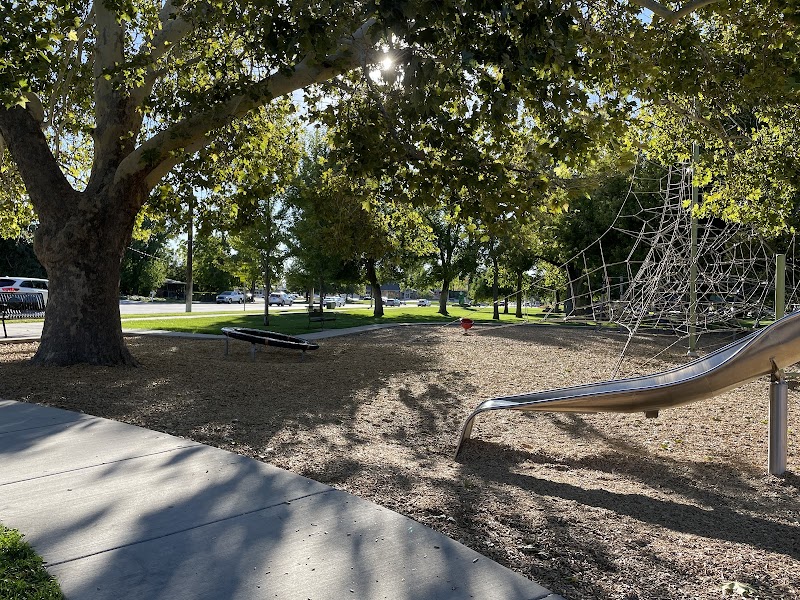 Bountiful City Park Playground photo 3