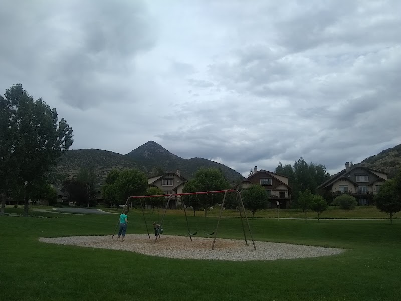 Burgi Hill Park photo 3