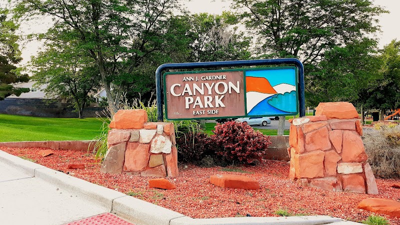 Canyon Park, East Side photo 3