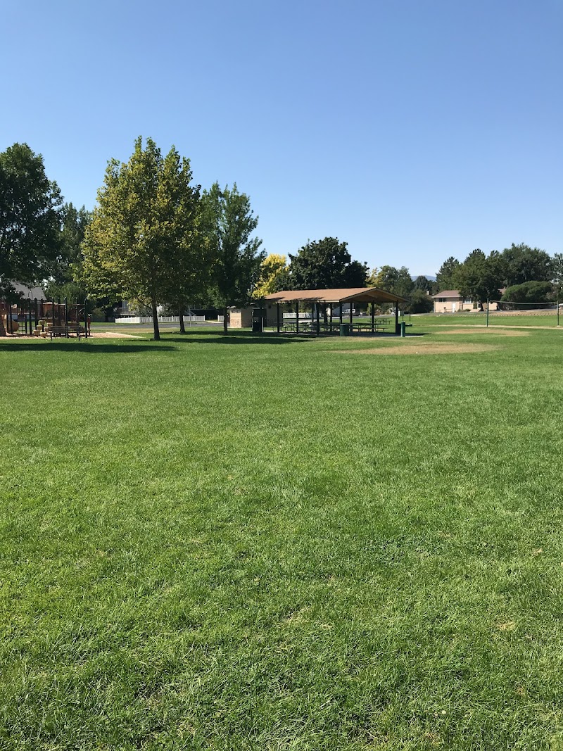 Evergreen Park photo 2