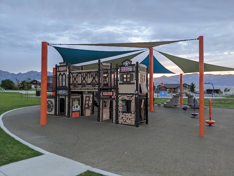 Grantsville City Hollywood Park photo 3