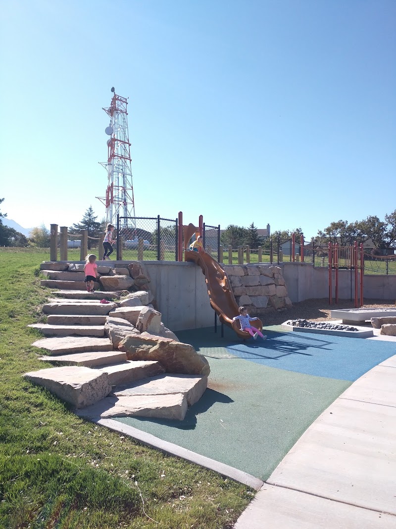 Grey Hawk Park photo 3