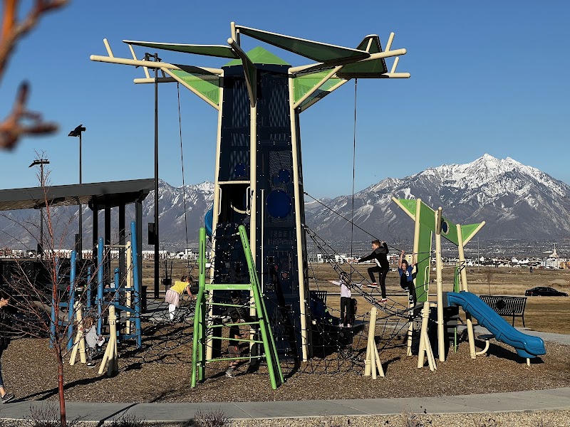 Highland Park photo 3