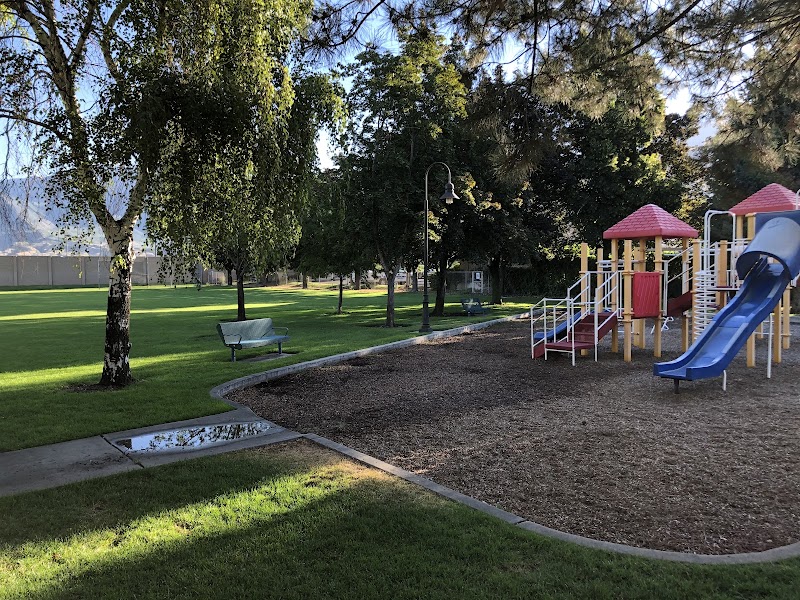 Hillcrest Park photo 2