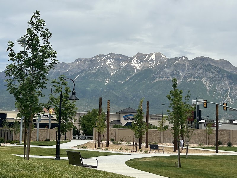 Hillcrest Park photo 3