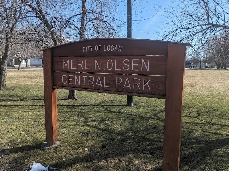 Lynn and Merle Olsen Park photo 3