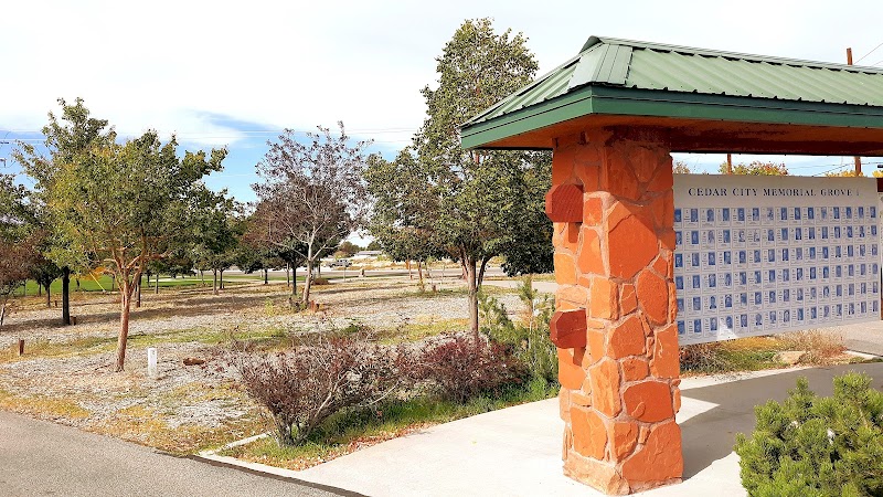 Memorial Grove Park photo 3