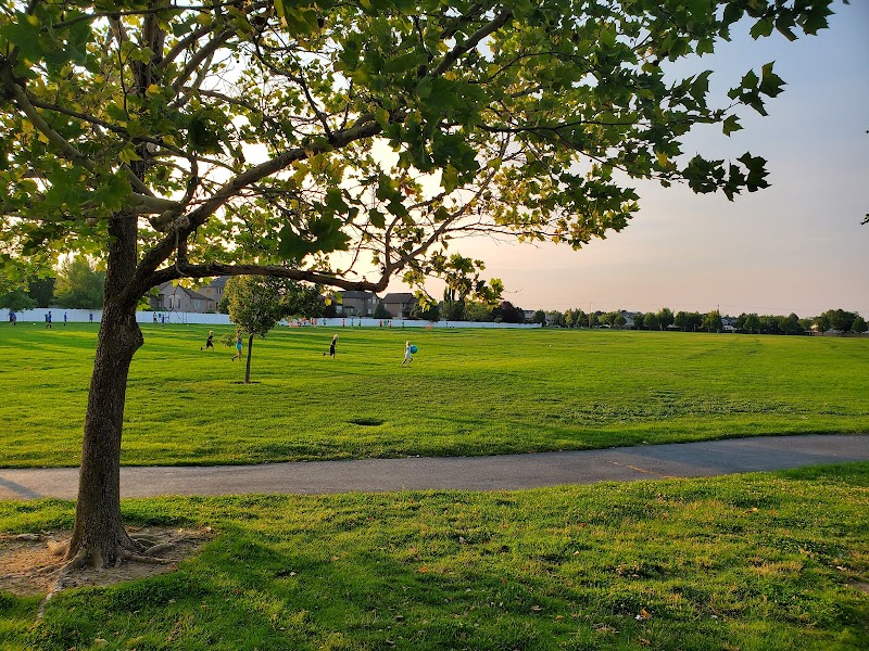 Oquirrh Shadows Park photo 2
