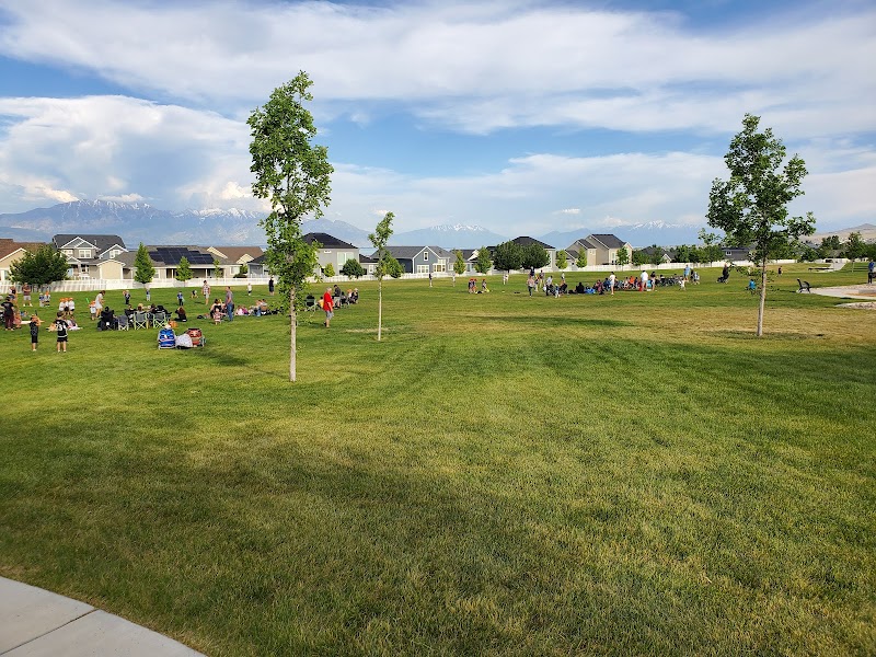 Pinnacle Park photo 2