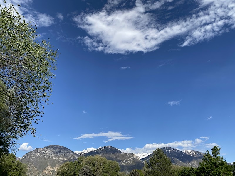 Riverside Park photo 3