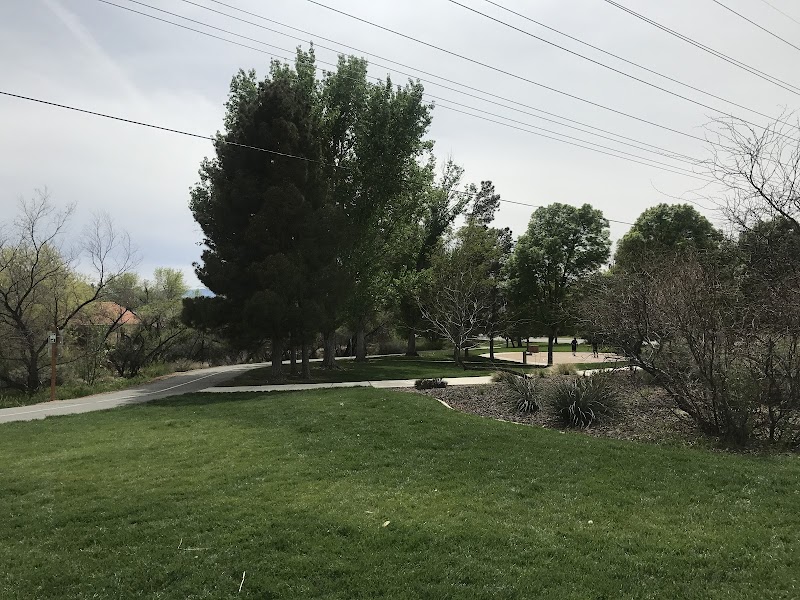 Royal Oaks Park photo 2