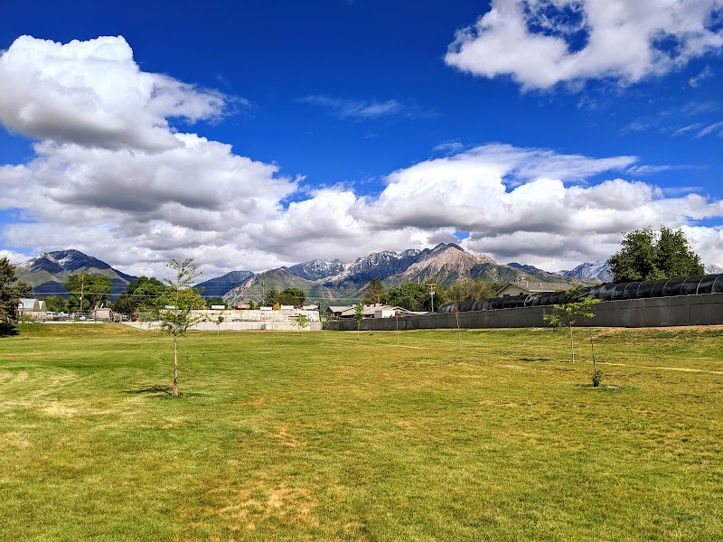 Scott Avenue Park photo 2