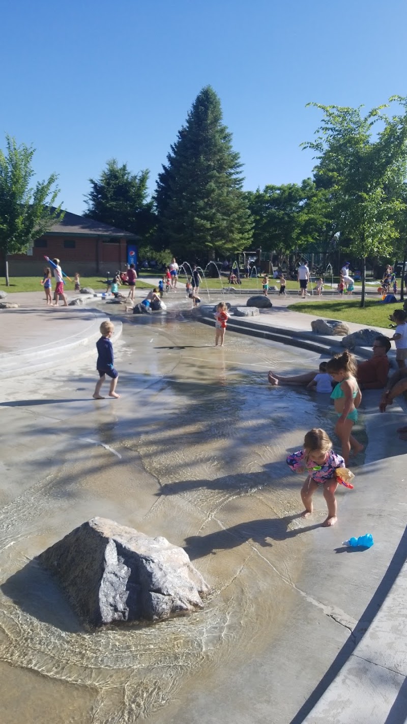 Splash Pad photo 2