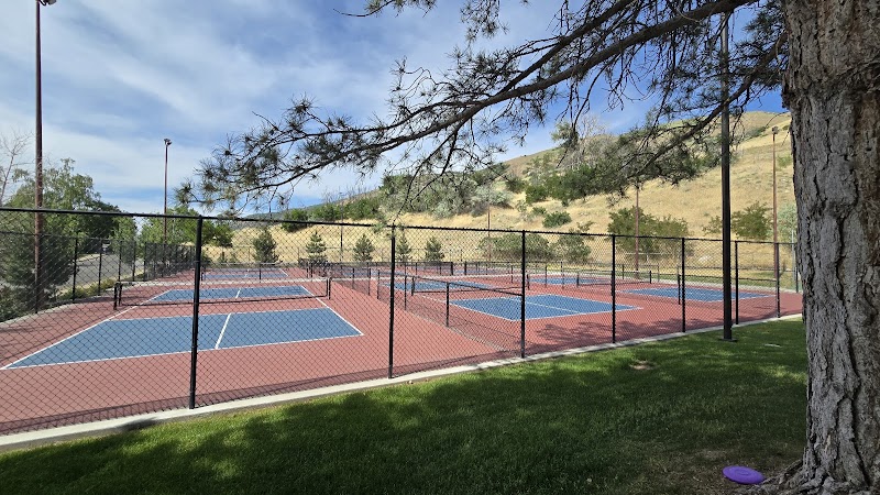 Twin Hollow Park (Cheese Park) photo 2