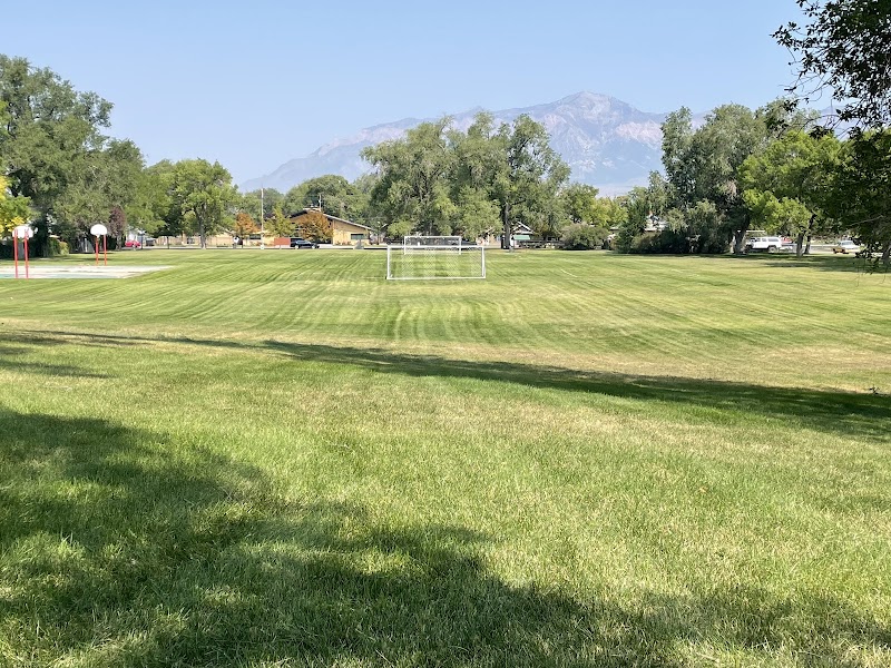 West Ogden Park photo 3