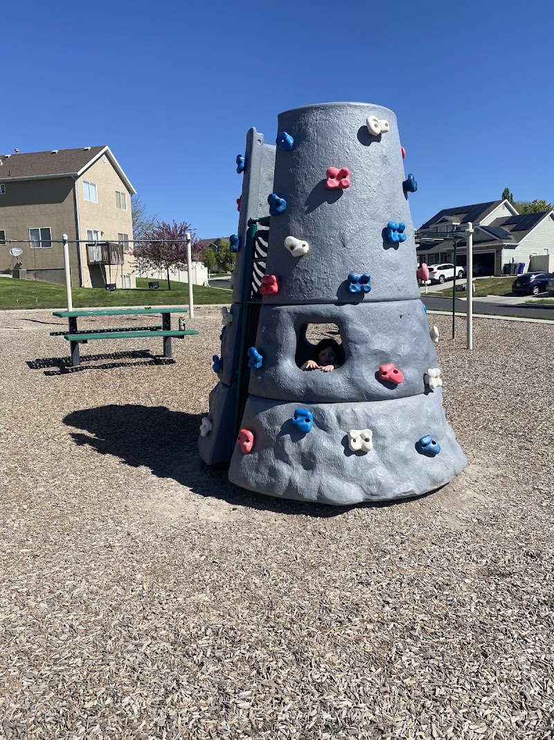 West Vineyard Park photo 2