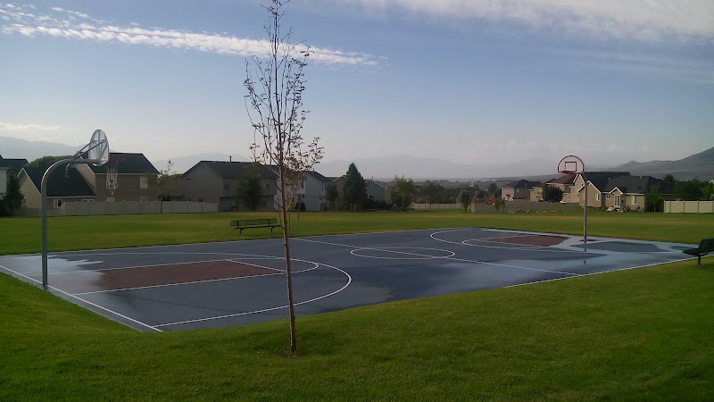 West Vineyard Park photo 3